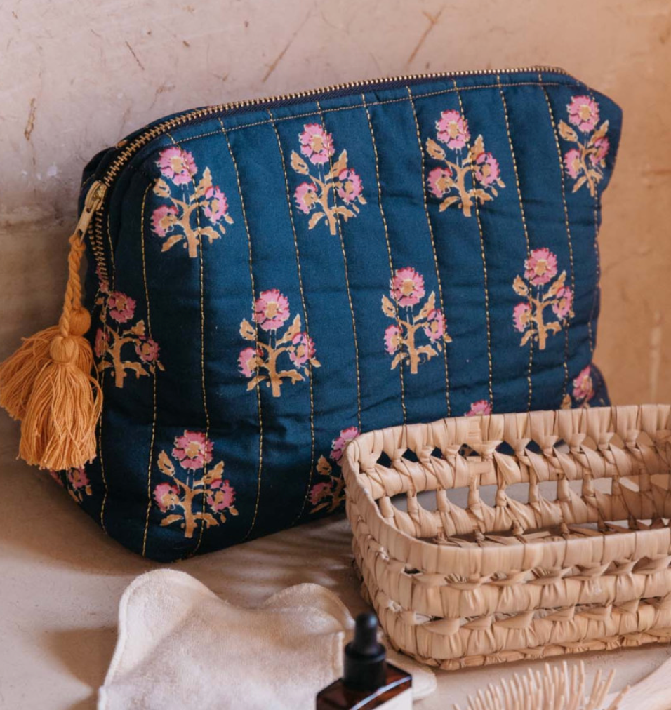 Small Teiki Pouch - Mid Granada Meadow