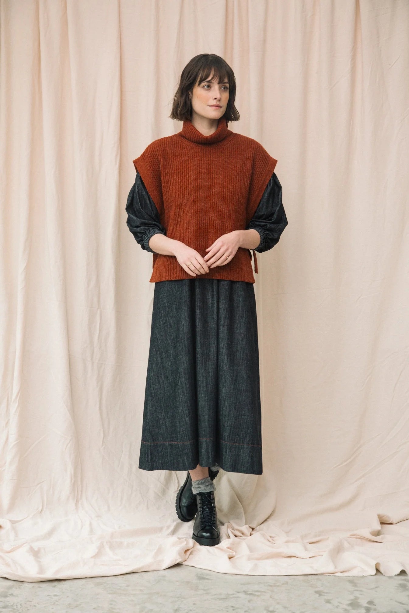 Kanon Recycled Wool Knitted Vest in Paprika Marl