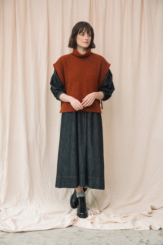 Kanon Recycled Wool Knitted Vest in Paprika Marl